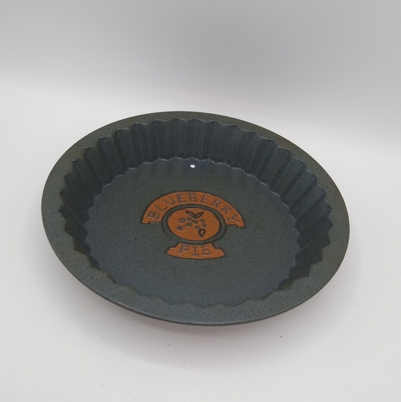 Blueberry Pie Pan Country Kitchen Rustic Decor Wall Hanging - Picture 6 of 9